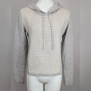 3/$20 🔖 | Athleta Women's Cream Crewneck Sweater